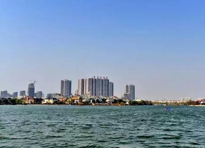 南京哪几个公园免费又好玩,南京莫愁湖公园免费