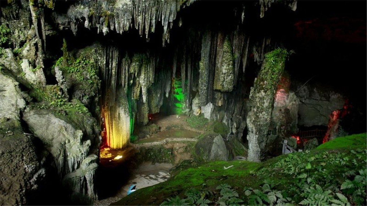 安顺黄果树瀑布有什么玩的,安顺黄果树周边有什么好玩的