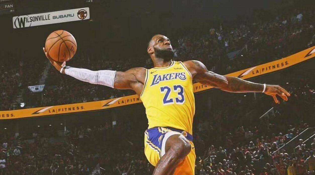 NBA历史最有意义的5款球衣：想击败乔丹的公牛，先要偷走红色球衣