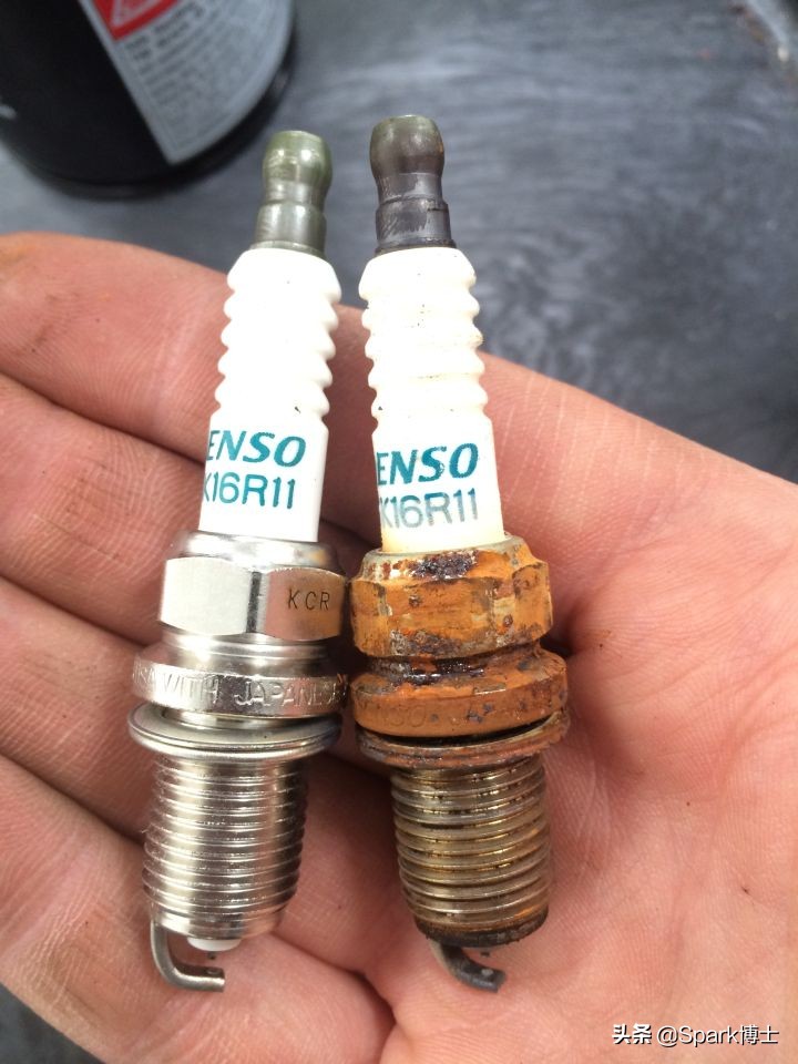 火花塞能不能用白醋清洗？火花塞进水会怎么样？