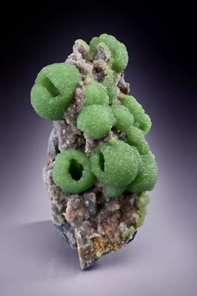 全球最大宝石原石,全球最大的珍贵宝石