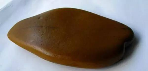 河边能捡到什么值钱的石头,在哪儿能捡到值钱的石头