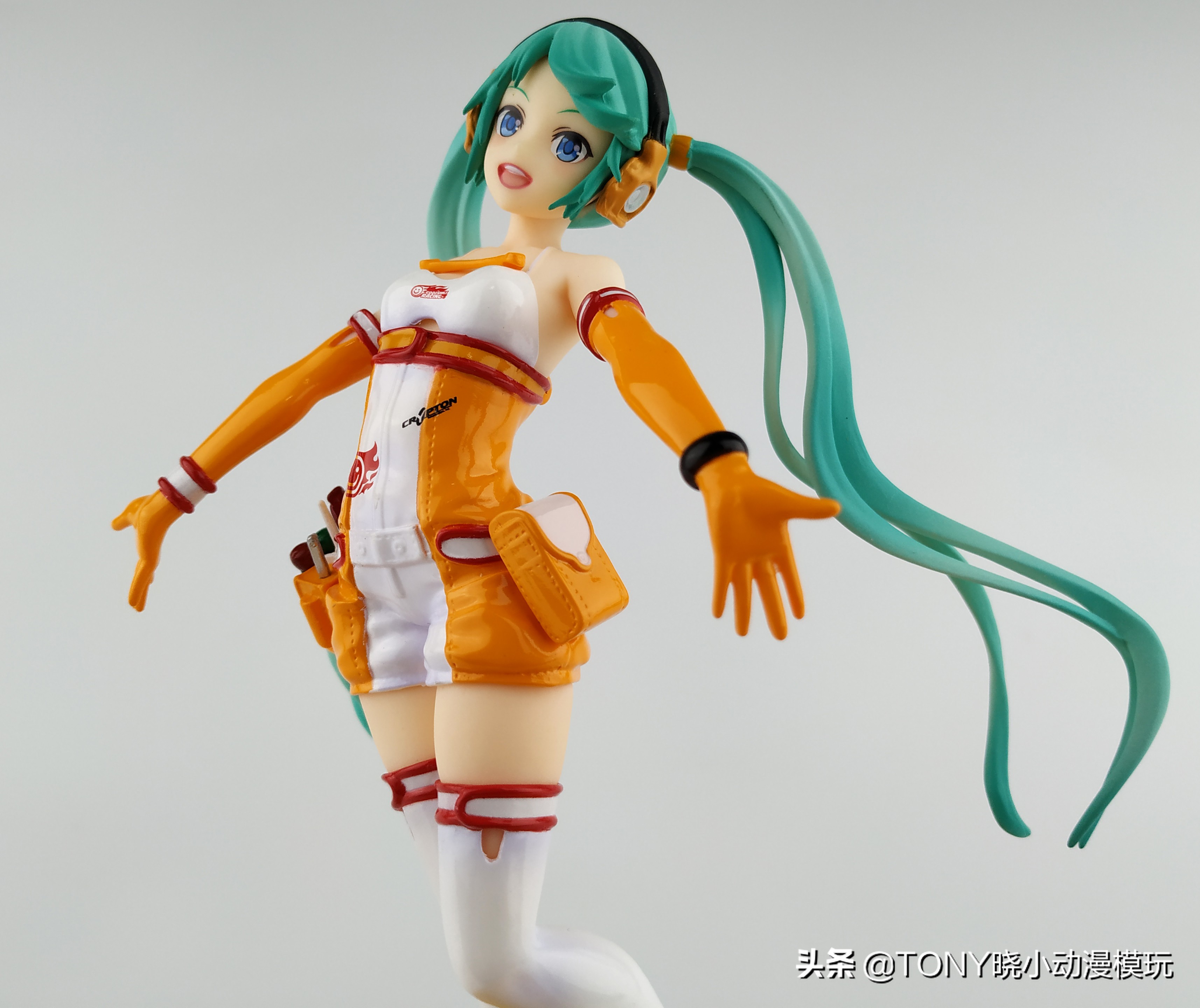 2020初音未来gsc手办可动,2016初音未来赛车服手办