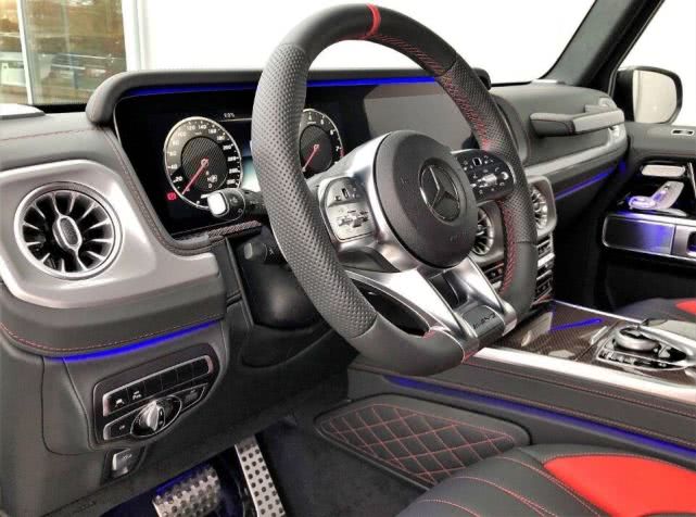 新款柴油奔驰大g落地多少钱,奔驰g三门短轴最新版本售价