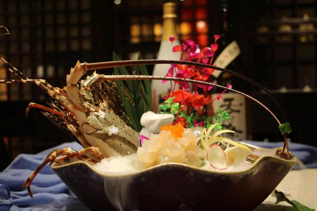 渔川禾日料周年庆｜折扣、礼品、免单，你想要的福利这里全都有