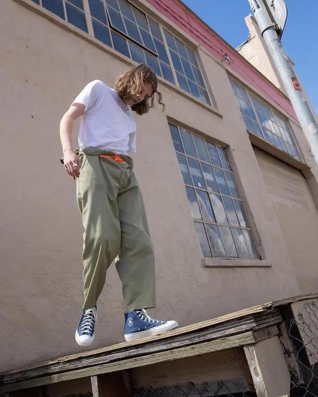 匡威是帆布鞋的鼻祖吗,匡威最早的帆布鞋款式