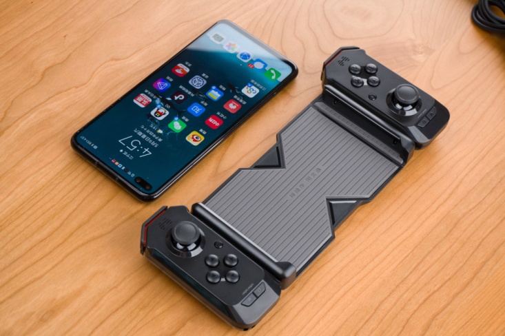 北通h2手柄评测,北通h2手柄和rog对比