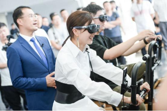 华为mate30发布会后评,华为mate30发布会至暗时刻