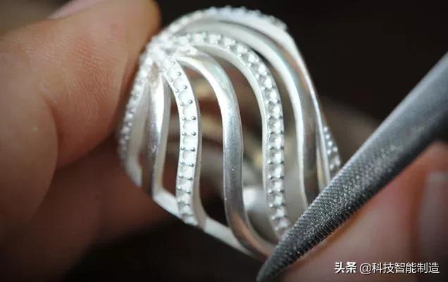 施华洛世奇百年纪念天鹅,施华洛世奇125周年纪念玫瑰金天鹅