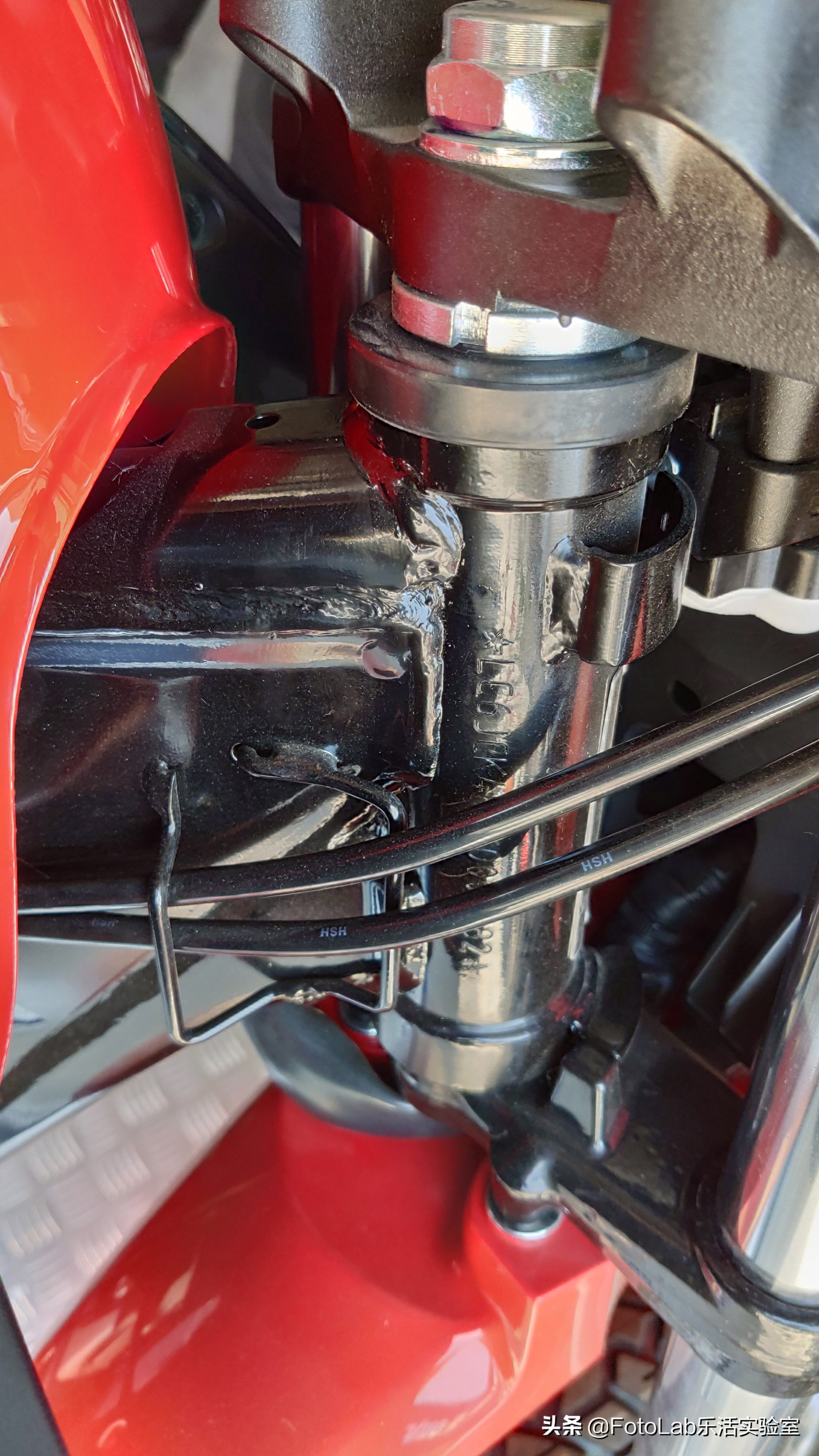 豪爵nk150和阿普利亚150adv哪个好,nk150豪爵对比阿普利亚terra150