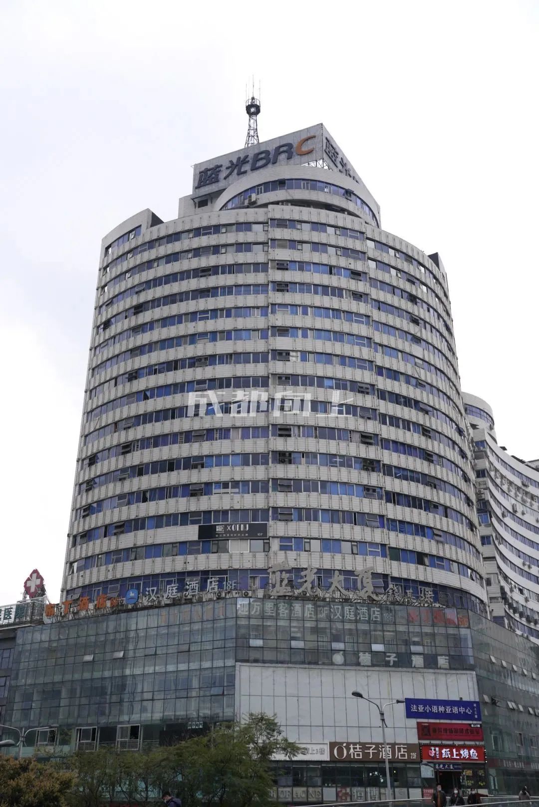 濡備綍鎶婃垚閮芥墦閫犳垚缃戠孩鍩庡競,鎬庢牱鎵嶅彲浠ヨ鎴愰兘鍙樻垚鍖椾含