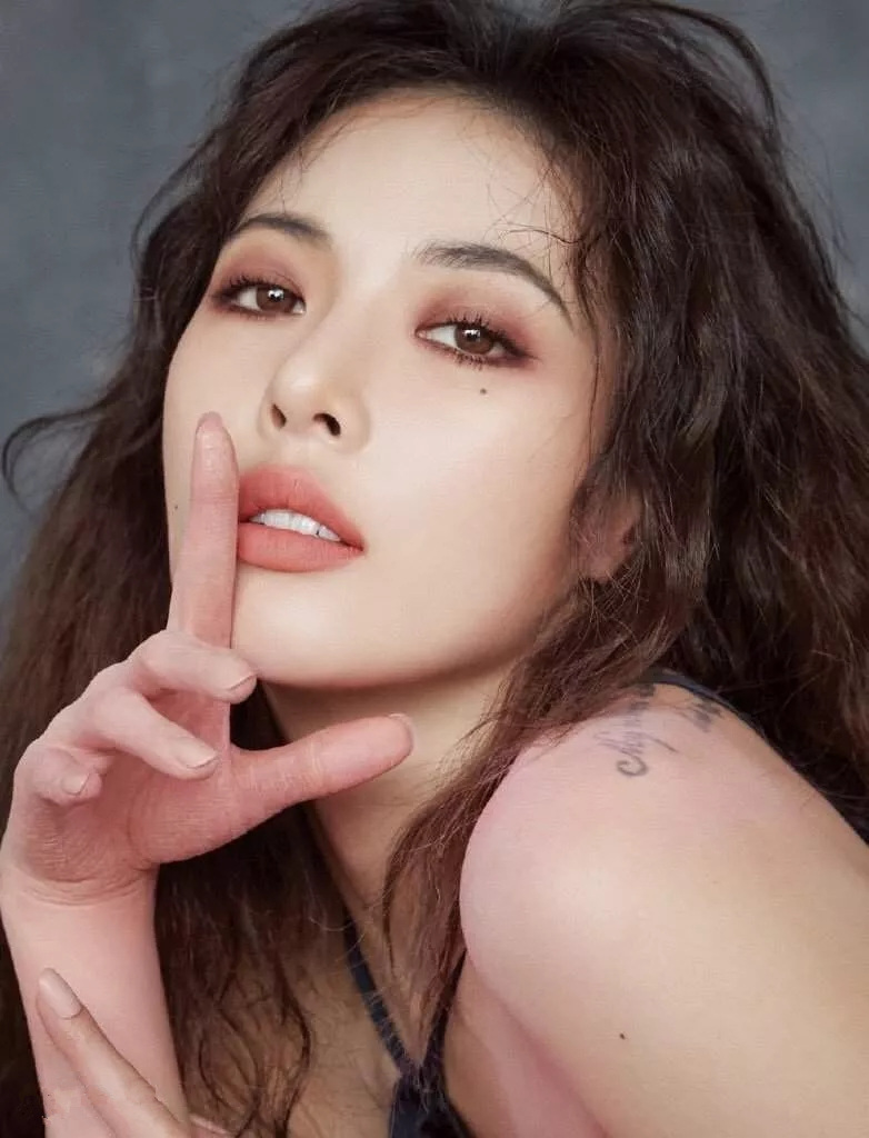 今夏最火的神仙口红盘点李佳琦、泫雅同款夏日限定唇妆