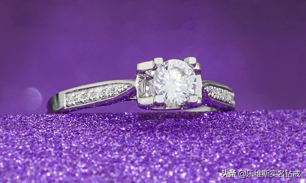 pt950钻戒的意义,pt950钻戒为什么金重才零点几克