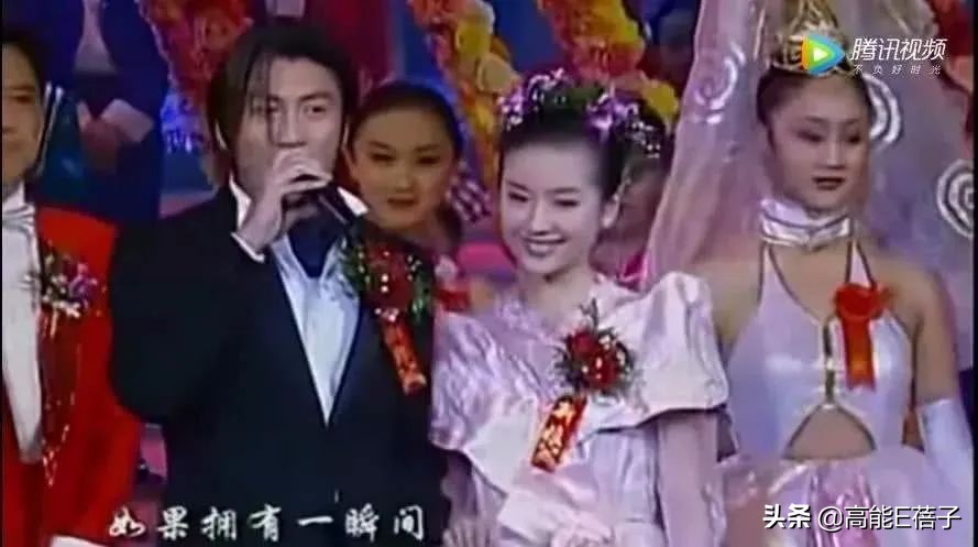 军艺校友会（下二）：除了韩红金星，她们都翻车了