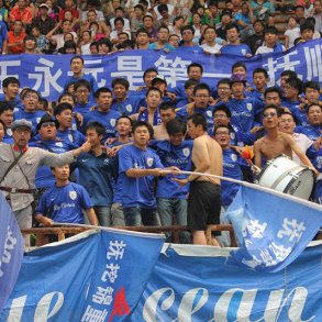 孙卫足球,大连足球教练孙卫