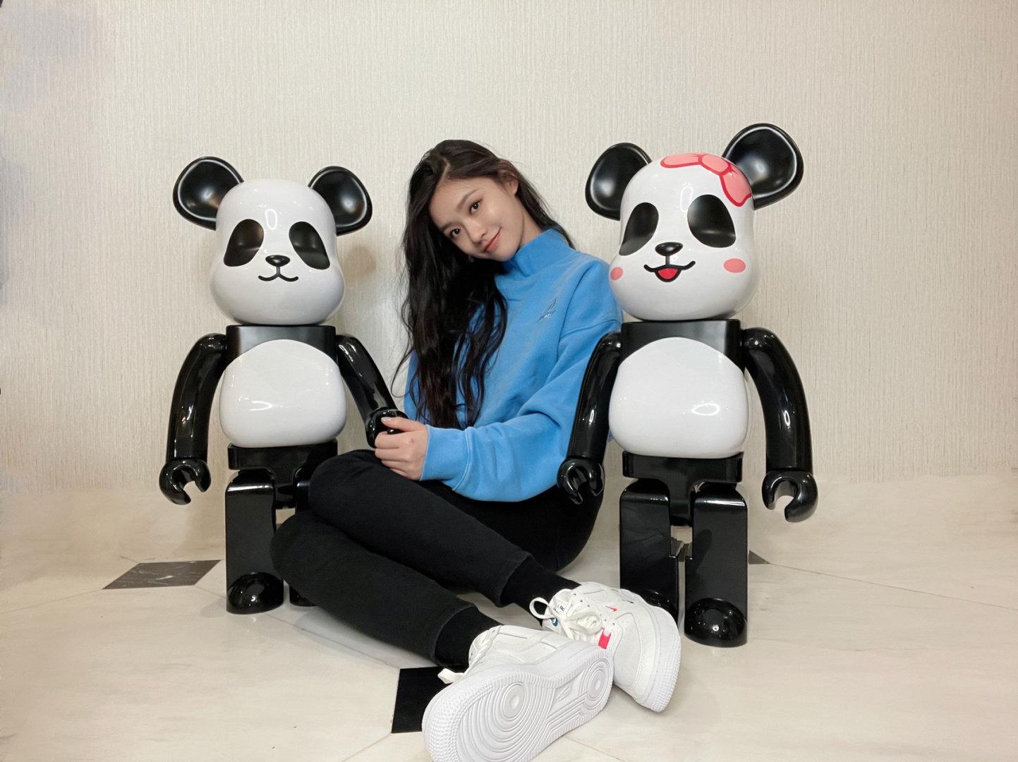 林允穿搭卫衣,林允黑色卫衣搭配图片