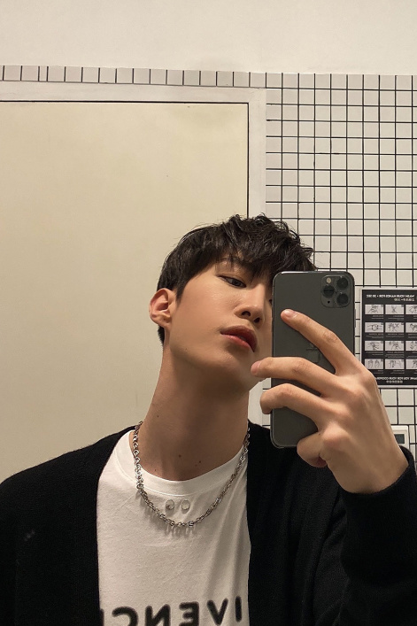 givenchy纪梵希范丞丞,givenchy代言人虞书欣