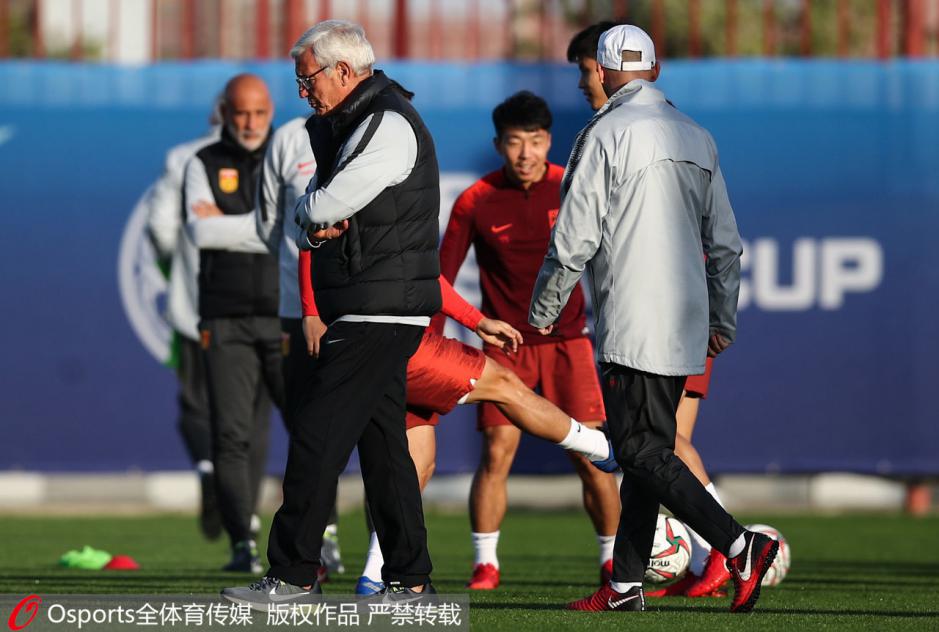 中伊之战定调国足亚洲杯成败，赛制变化让这个八强略显尴尬！