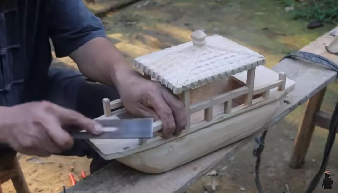 近日李子柒视频走红,李子柒爷爷最火视频