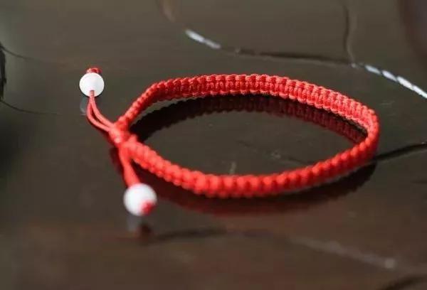 最容易学会的手串打结方法,小叶紫檀手串编绳打结