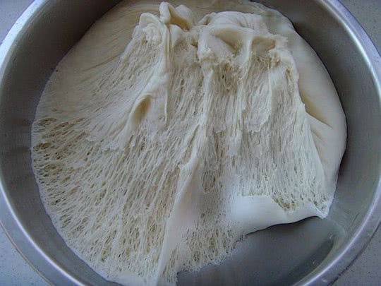 这样发面零失败，蒸包子、馒头都不在话下，一看就会，一做不废