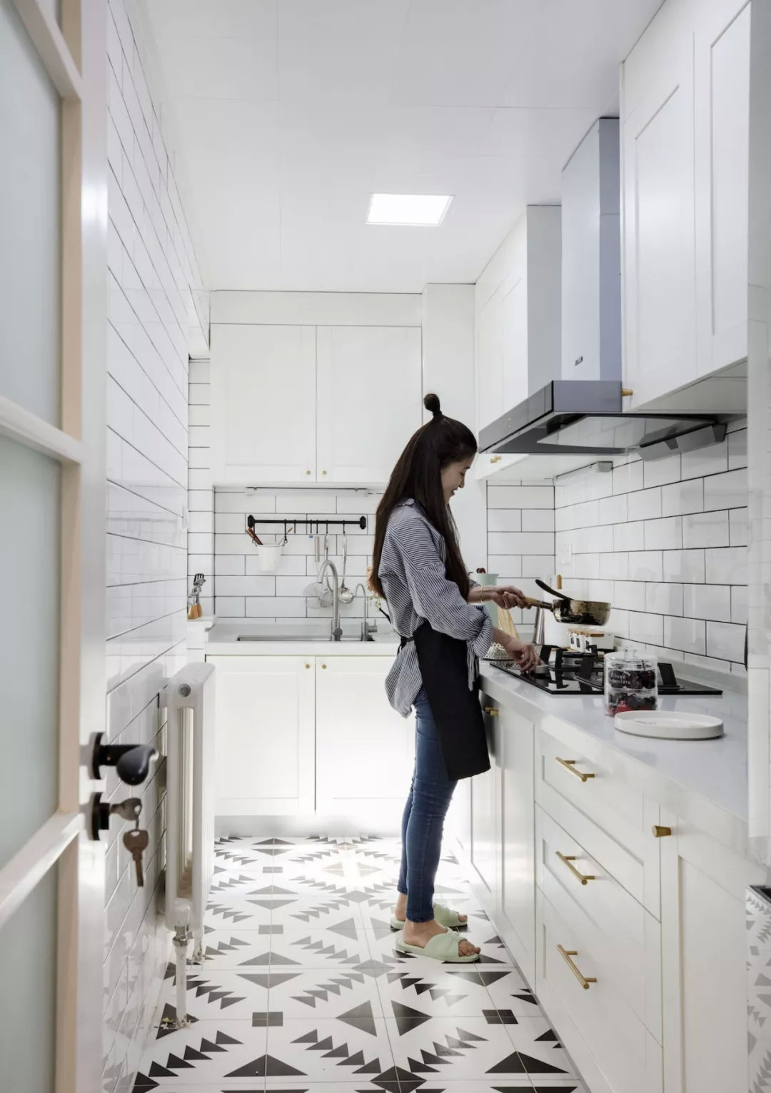 不同户型厨房设计效果图最新款,今年最流行的10个小户型厨房设计