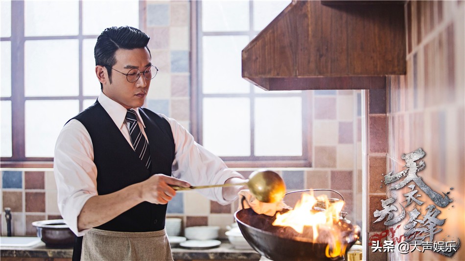 天衣无缝中徐璐和秦俊杰是一对吗,徐璐秦俊杰天衣无缝吻戏