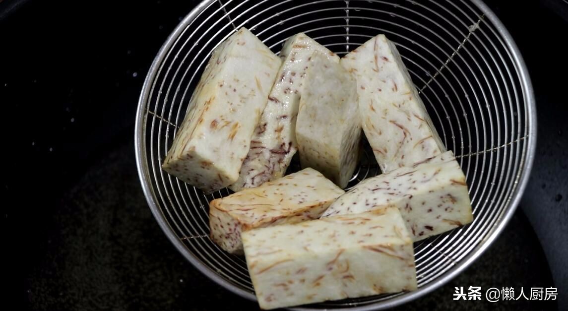 用芋头做简单好吃的甜品,芋头在家做简单小吃