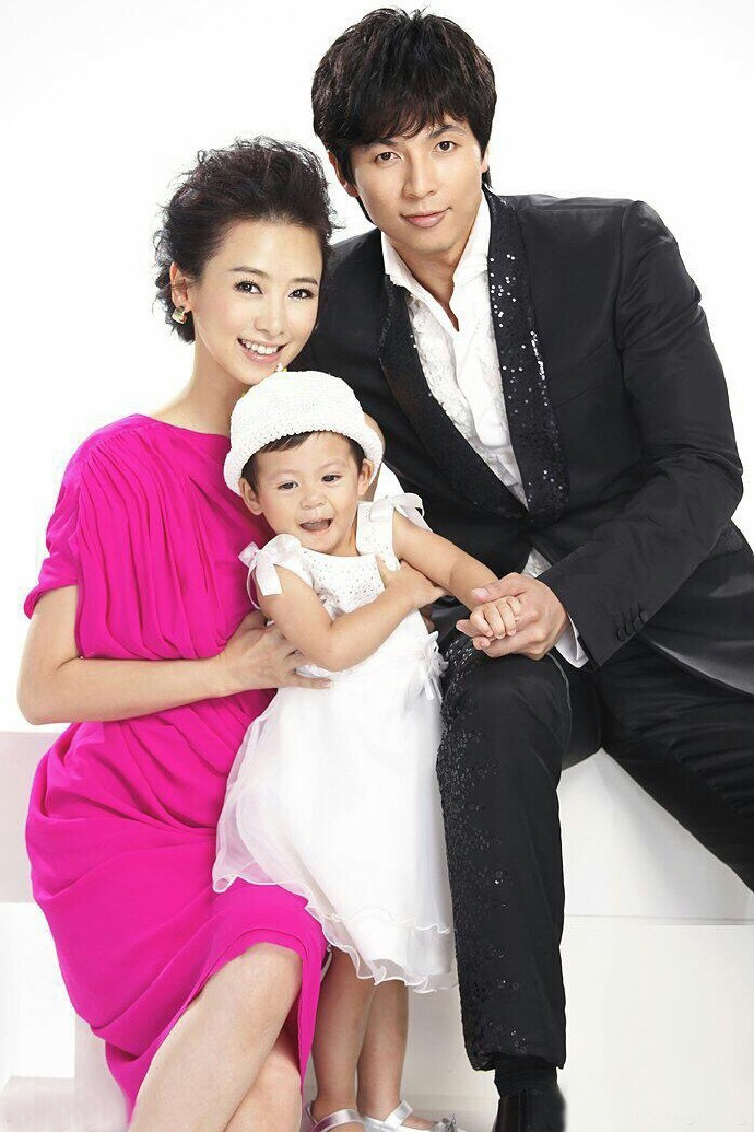 翁虹为什么嫁给了黑泽明,翁虹为何嫁给杨振宁