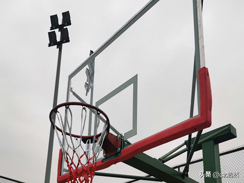 篮球架坏了怎么修复,篮球架坏了维修多少钱