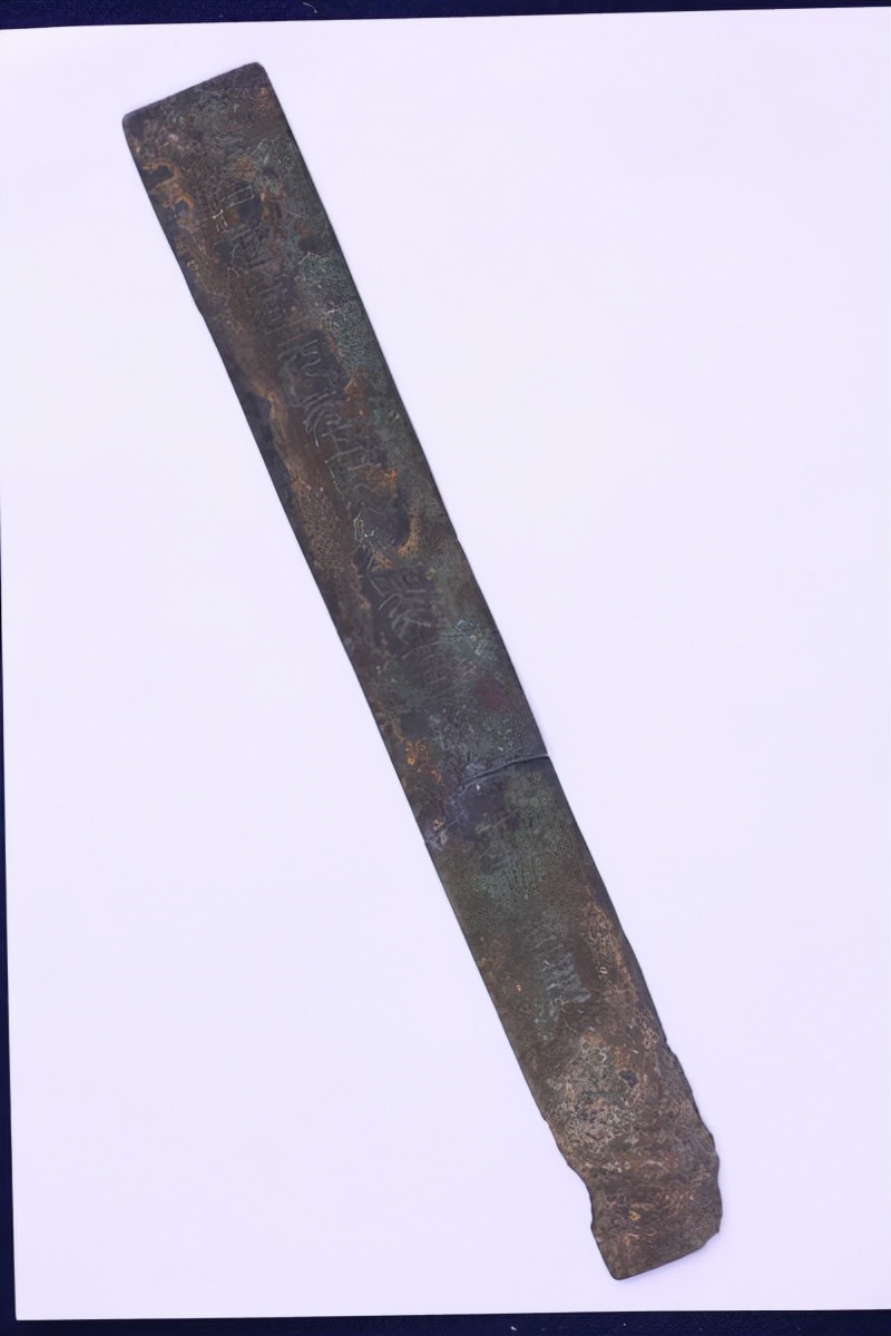 诸葛亮身高八尺相当现在的多少米,据三国志记载诸葛亮身长多少尺