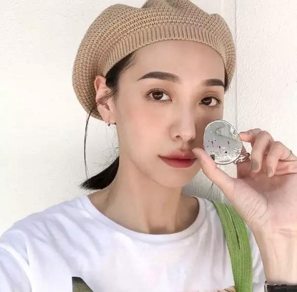 比豆沙色红一点的什么色号,平价腮红推荐收缩色和膨胀色