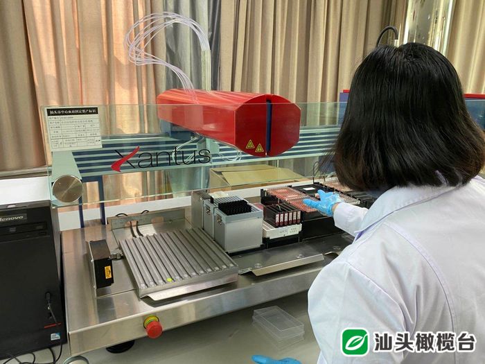 康复者捐献血浆义不容辞,康复者捐献血浆延续爱心