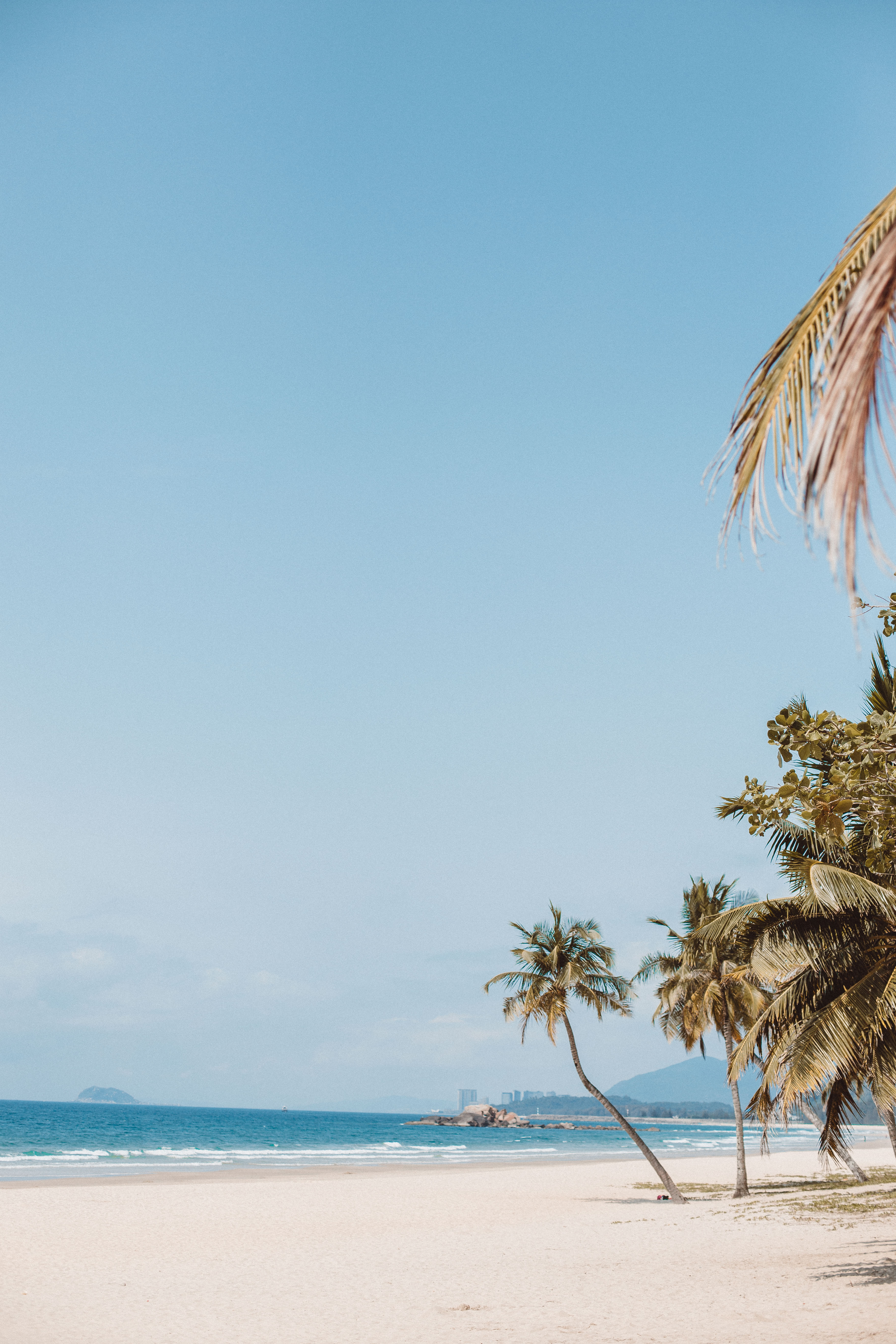 海南十大最好玩的地方三亚,海南最好玩的地方不是三亚是万宁