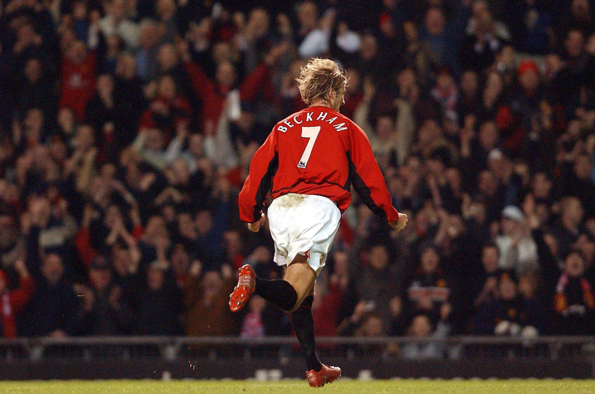 老特拉福德为罗纳尔多鼓掌,罗纳尔多3球