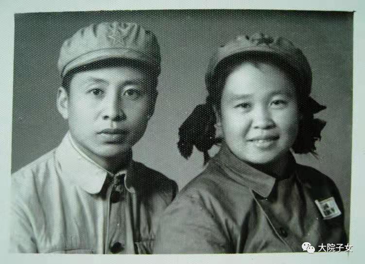 军旅女兵的故事,女兵探家