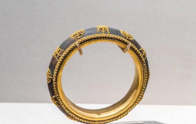 清代手镯100种,价值连城的玉手镯