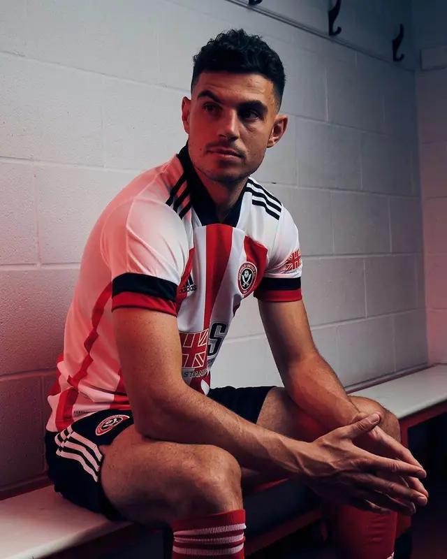 新赛季英超各支球队球衣,fifa足球世界21赛季球衣汇总英超