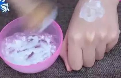 珍珠粉牙膏白醋真的能淡斑吗,蜂蜜加白醋牙膏抹脸功效作用