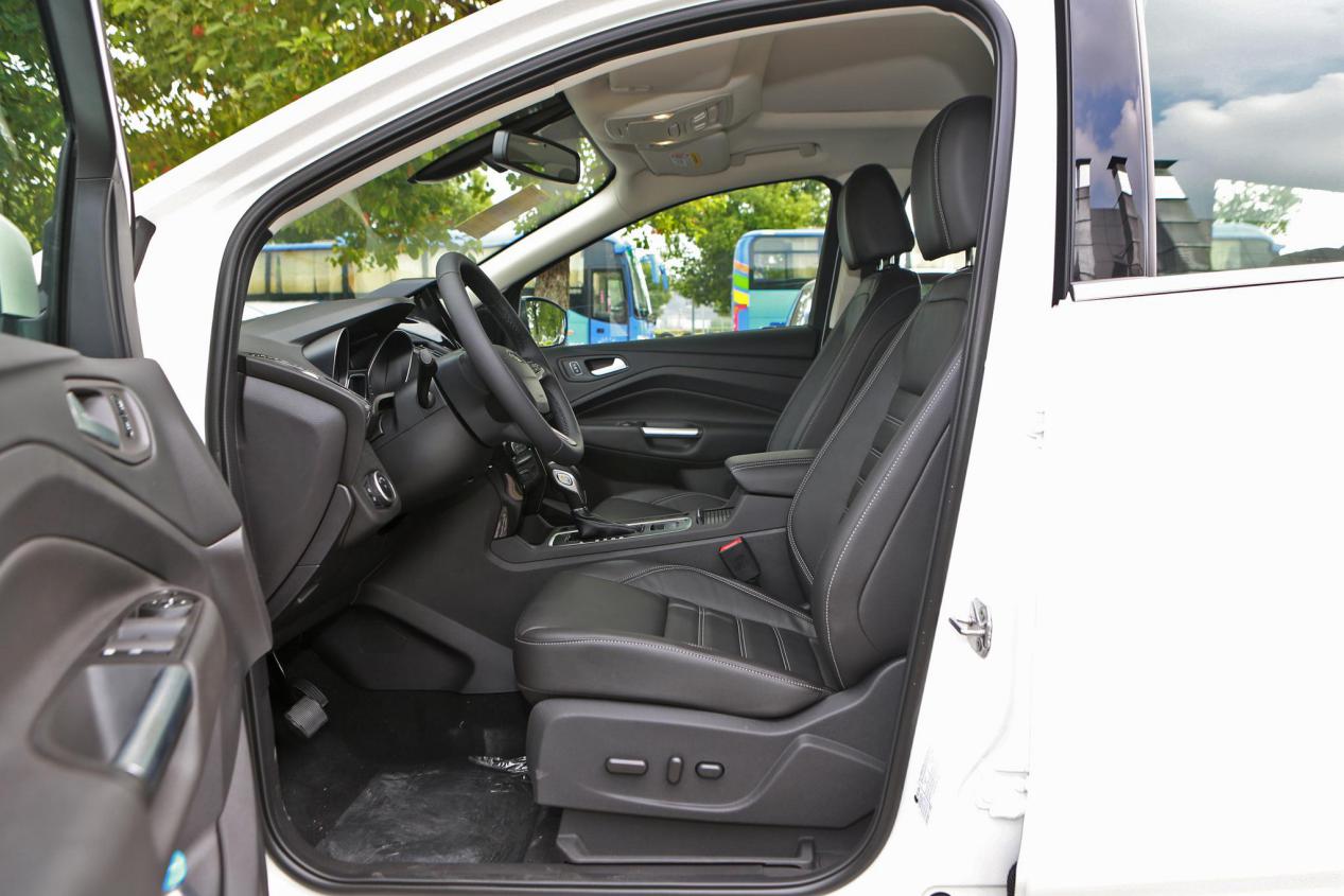 福特翼虎和途观空间对比,途观l和福特翼虎是一个档次的吗