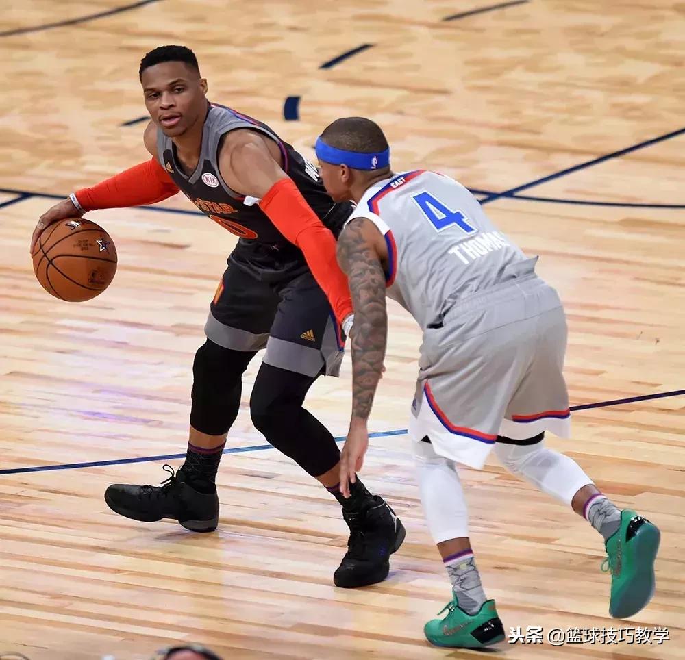 防守老手经常使用五个防守技巧,防守的基本姿势讲解与示范