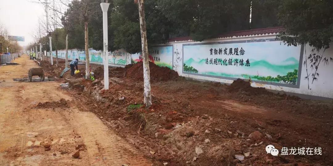 武汉一路向前,武汉一路向北江汉路