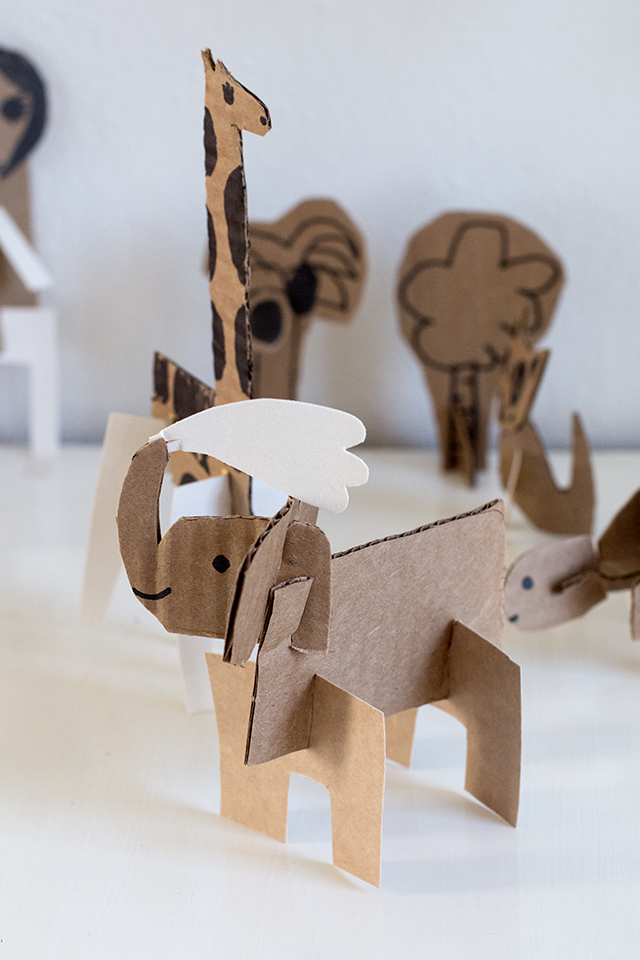 废纸箱做纸模,废纸盒做益智教具