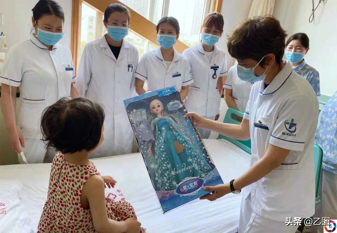 6岁女孩练舞蹈腿疼,女生说练舞蹈看医生怎么回复