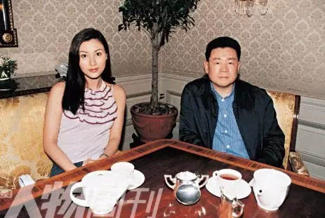 甘比和吕丽君性格,甘比吕丽君谁漂亮