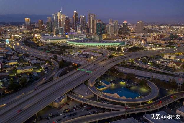 世界疫情中的照片,世界各地战疫照片