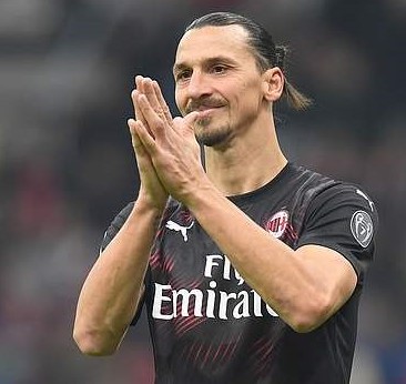 伊布18年回国家队,伊布时隔七年重返圣西罗