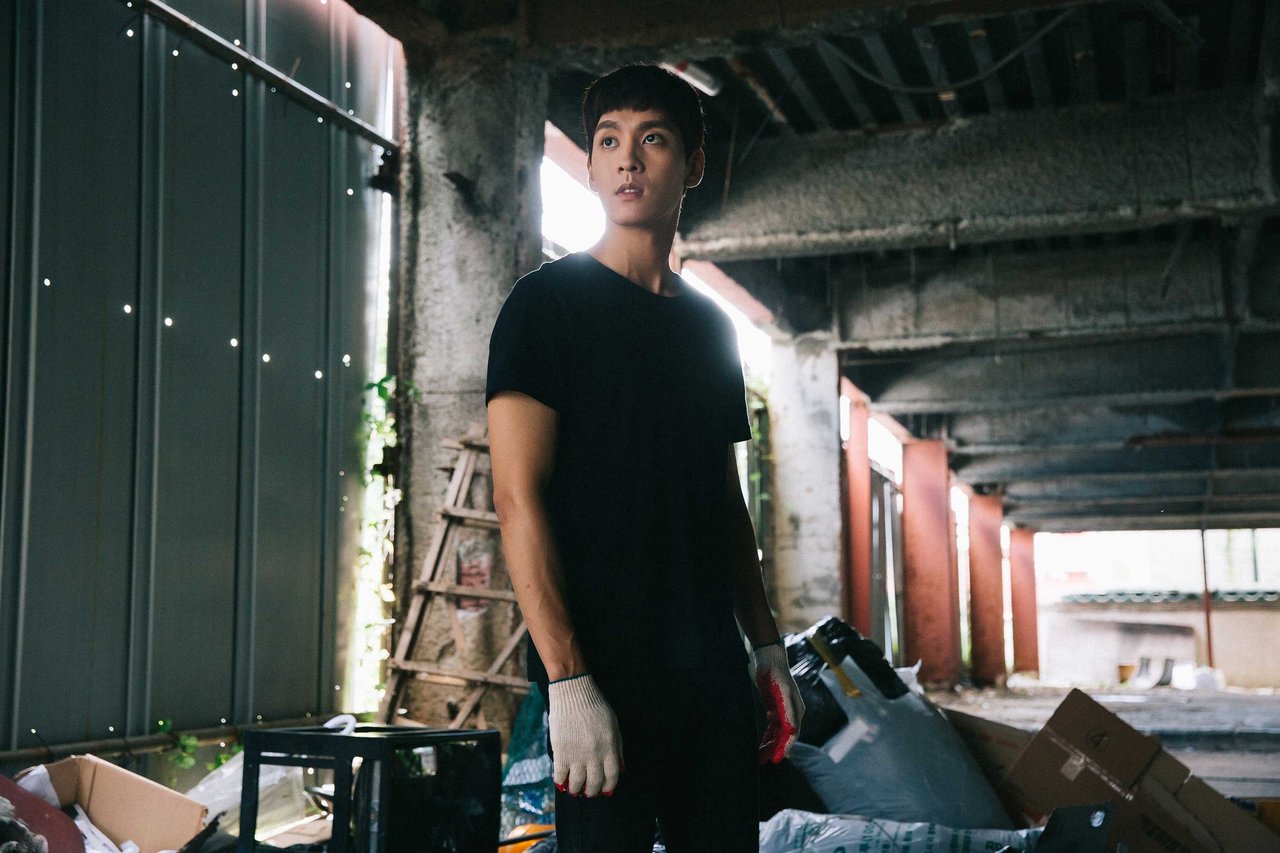 三个人的爱情独角戏,恋爱剧情独角戏