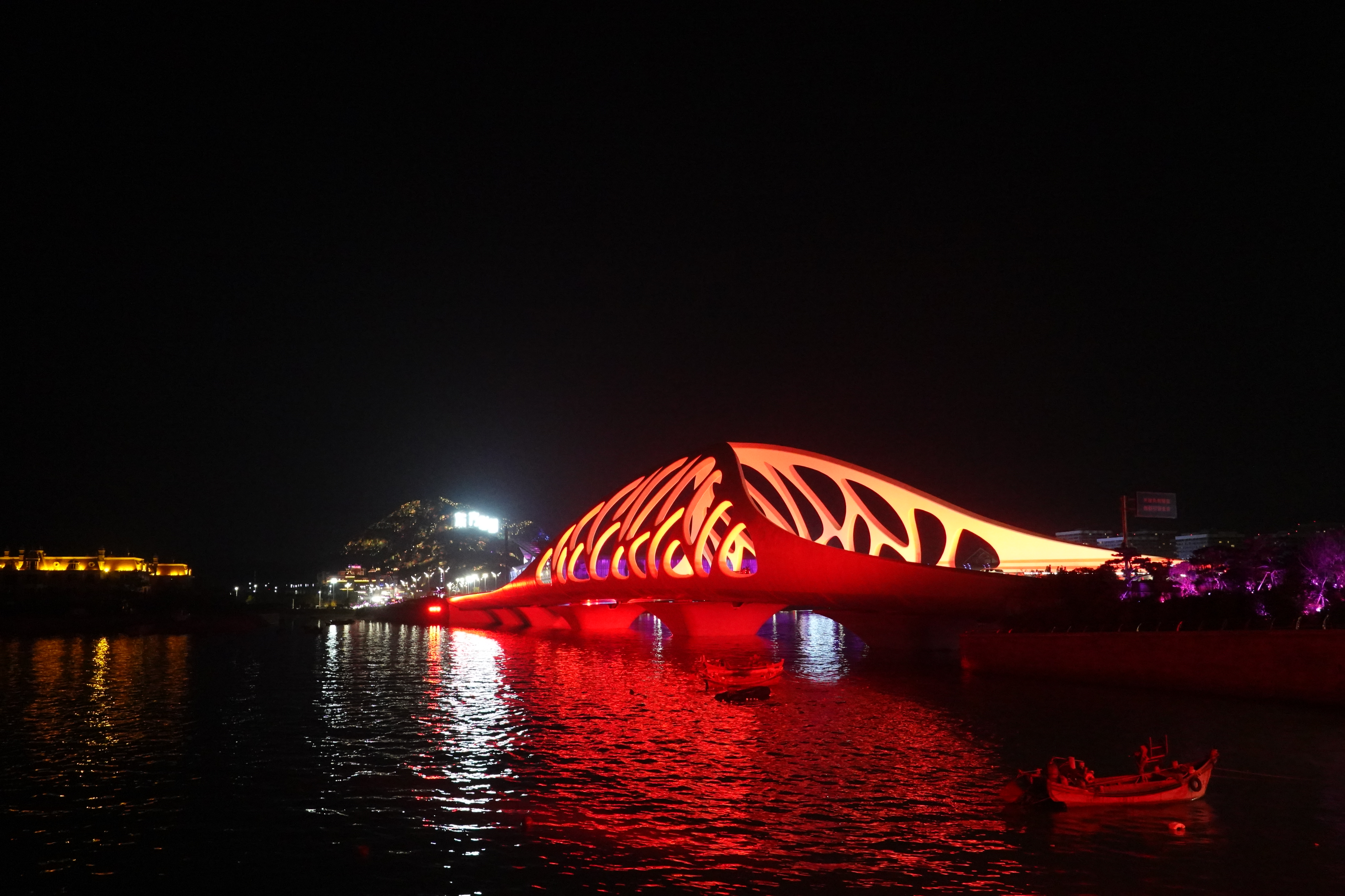 美丽的神话贝斯,美丽的神话完整钢琴