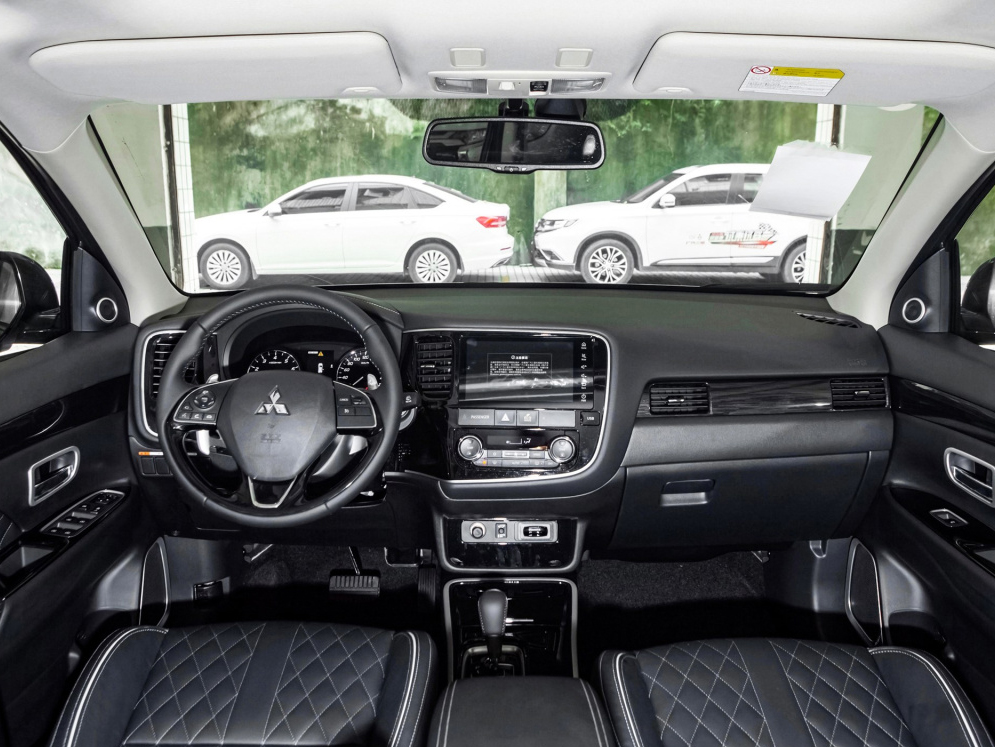 日系“实力派”倒下，欧蓝德5月销量5411辆，不到16w起为啥卖不动